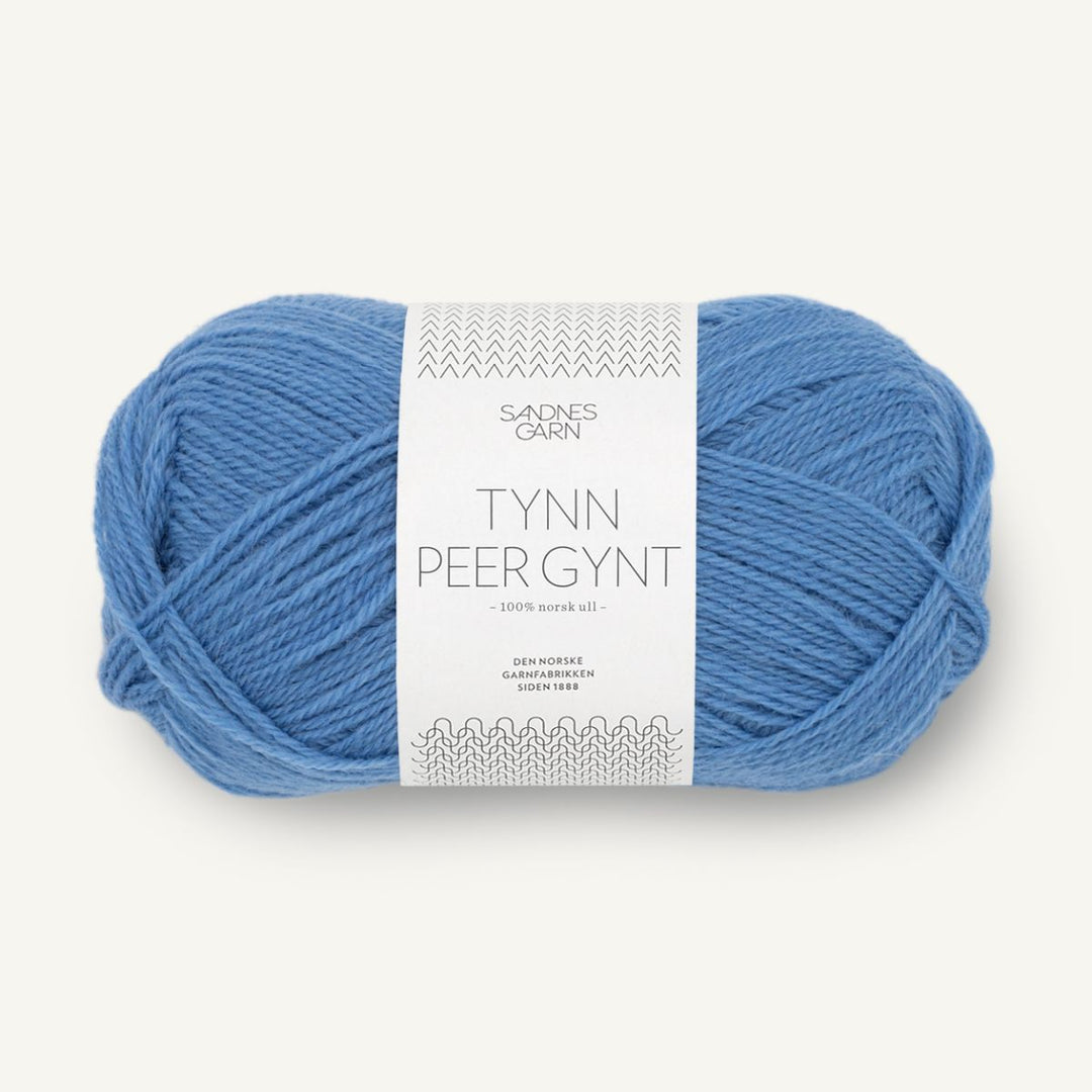 Tynd Peer Gynt garn fra Sandnes Garn Regatta blå