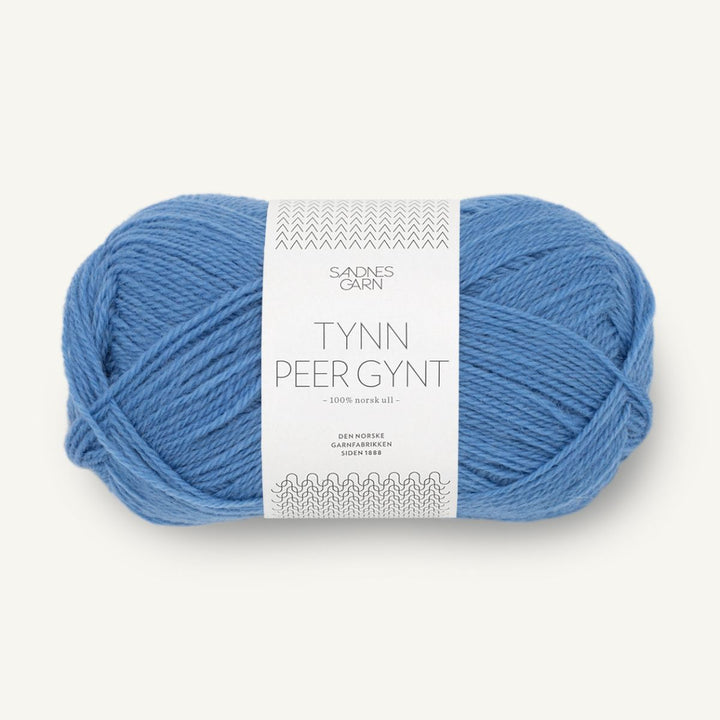 Tynd Peer Gynt garn fra Sandnes Garn Regatta blå