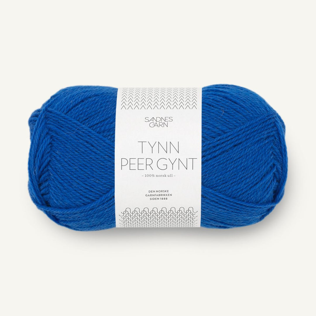 Tynd Peer Gynt garn fra Sandnes Garn Jolly blue