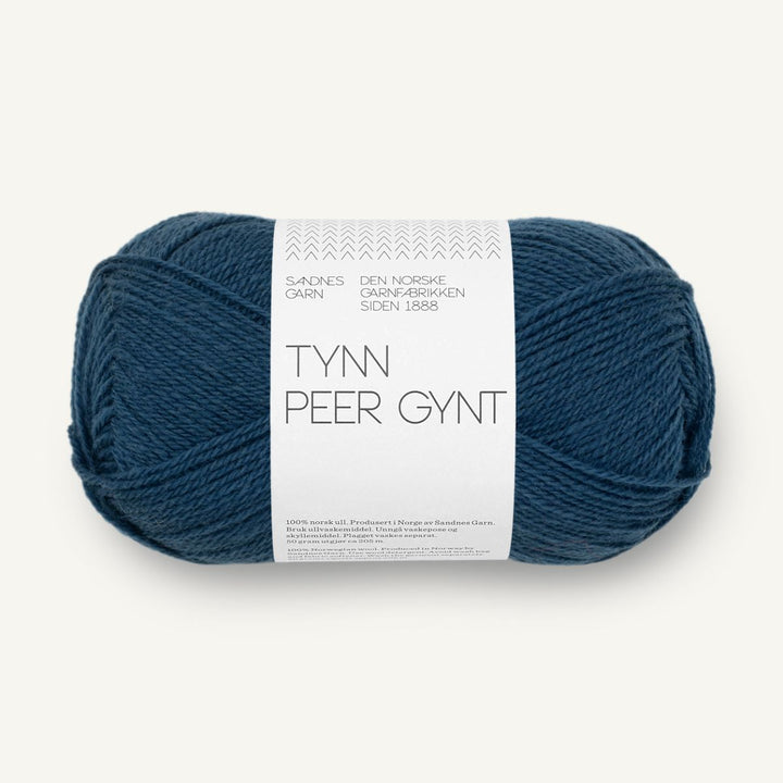Tynd Peer Gynt garn fra Sandnes Garn Mørk blå