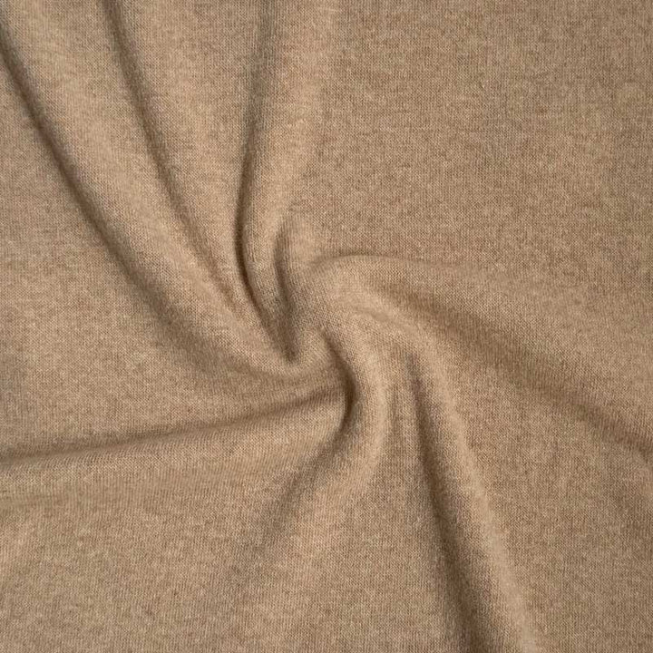 Sypakke Hoodie Halsedisse A908 i strikstof Uldstrik i sand (60 cm)