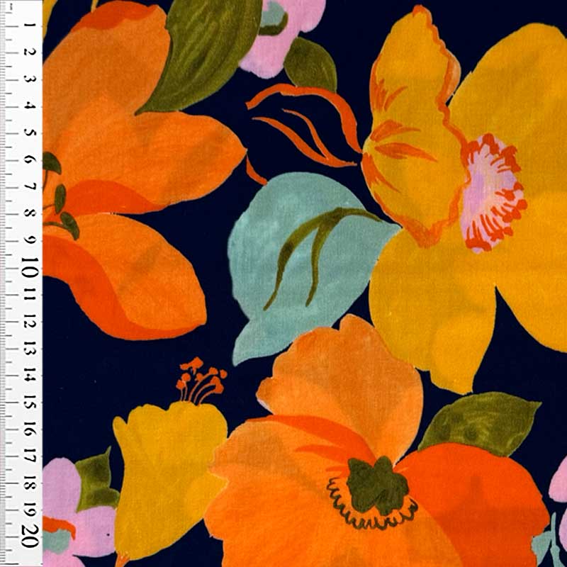 Fast viscose med malede sommer blomster