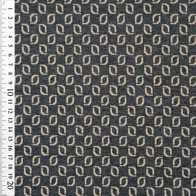 Vinter jersey med geometriske felter i beige på grå bund