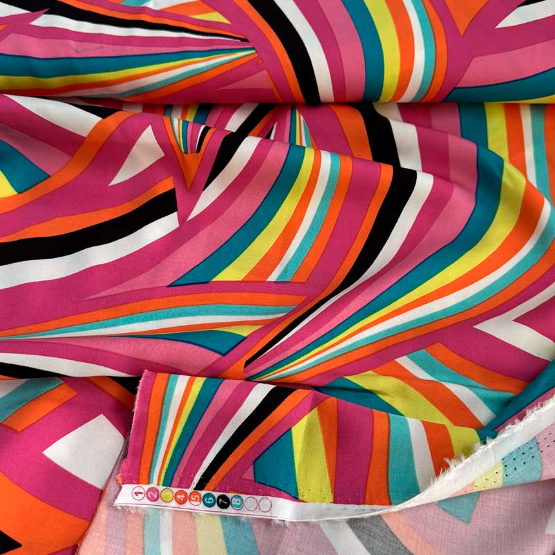 Fast viscose med farverigt print