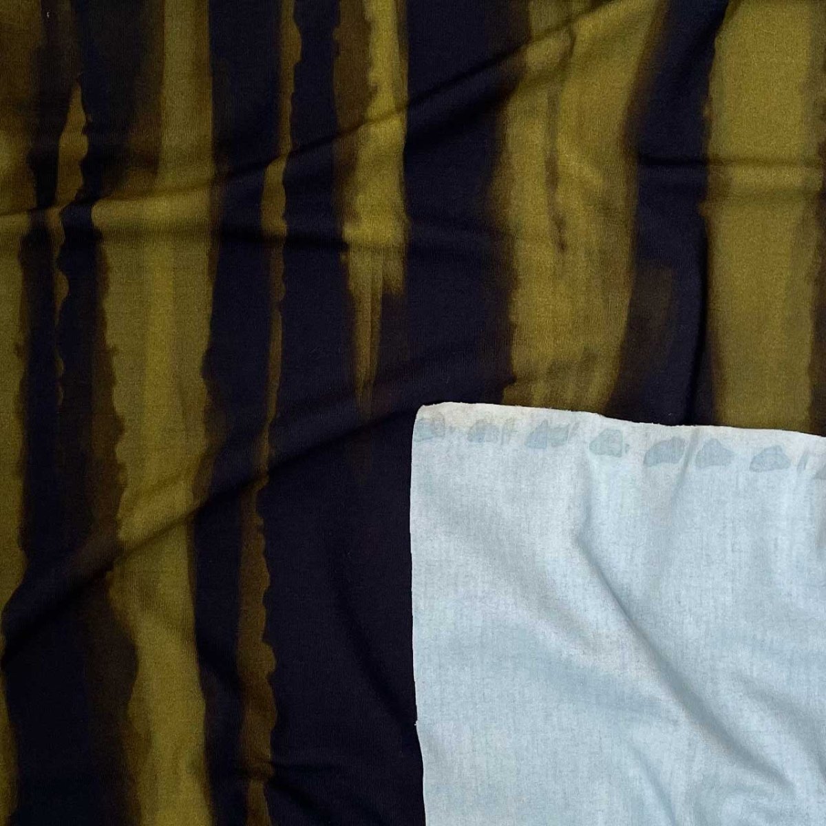 Viscose jersey med flamme striber
