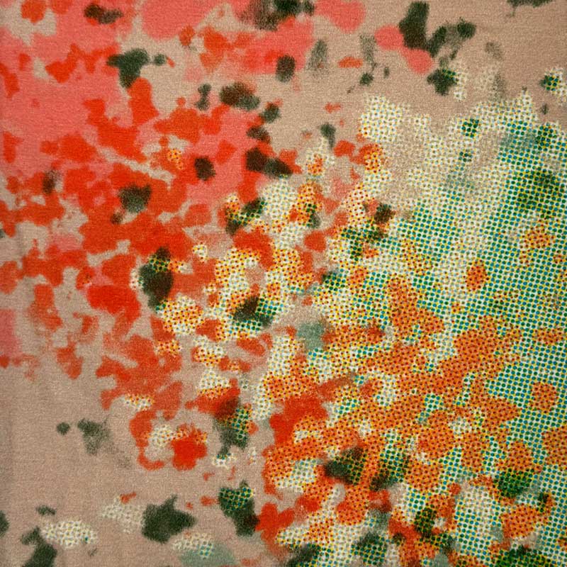 Viscose strik med lava print og grønne prikker