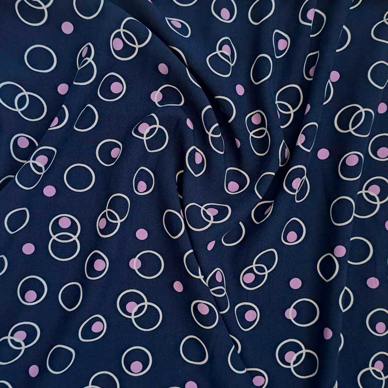 Fast viscose med cirkler og ringe
