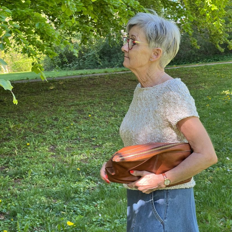 Strikkekit Wave Tee fra PetiteKnit i Hjerte Cotton Flamé