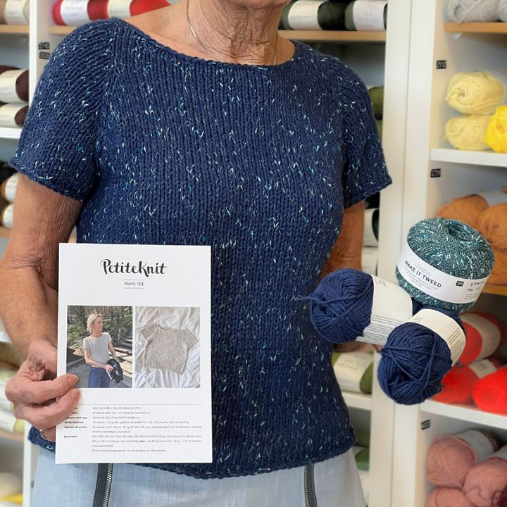 Strikkekit Wave Tee fra PetiteKnit i Line garn og Make it Tweed