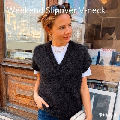 Weekend Slipover V-neck fra PetiteKnit (Opskrift i fysisk papirudgave) - KreStoffer