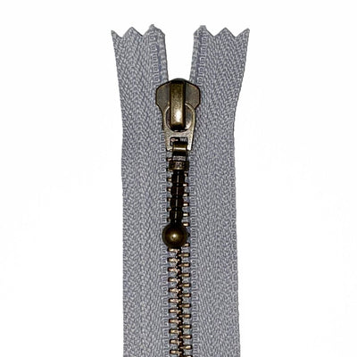 YKK kuglelynlås 20-35 cm, lys grå - KreStoffer