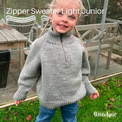 Zipper Sweater Light Junior fra PetiteKnit (Opskrift i fysisk papirudgave) - KreStoffer