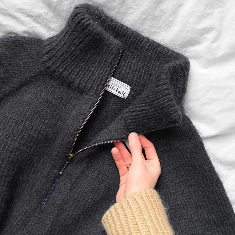 Zipper Sweater Man fra PetiteKnit (Opskrift i fysisk papirudgave)