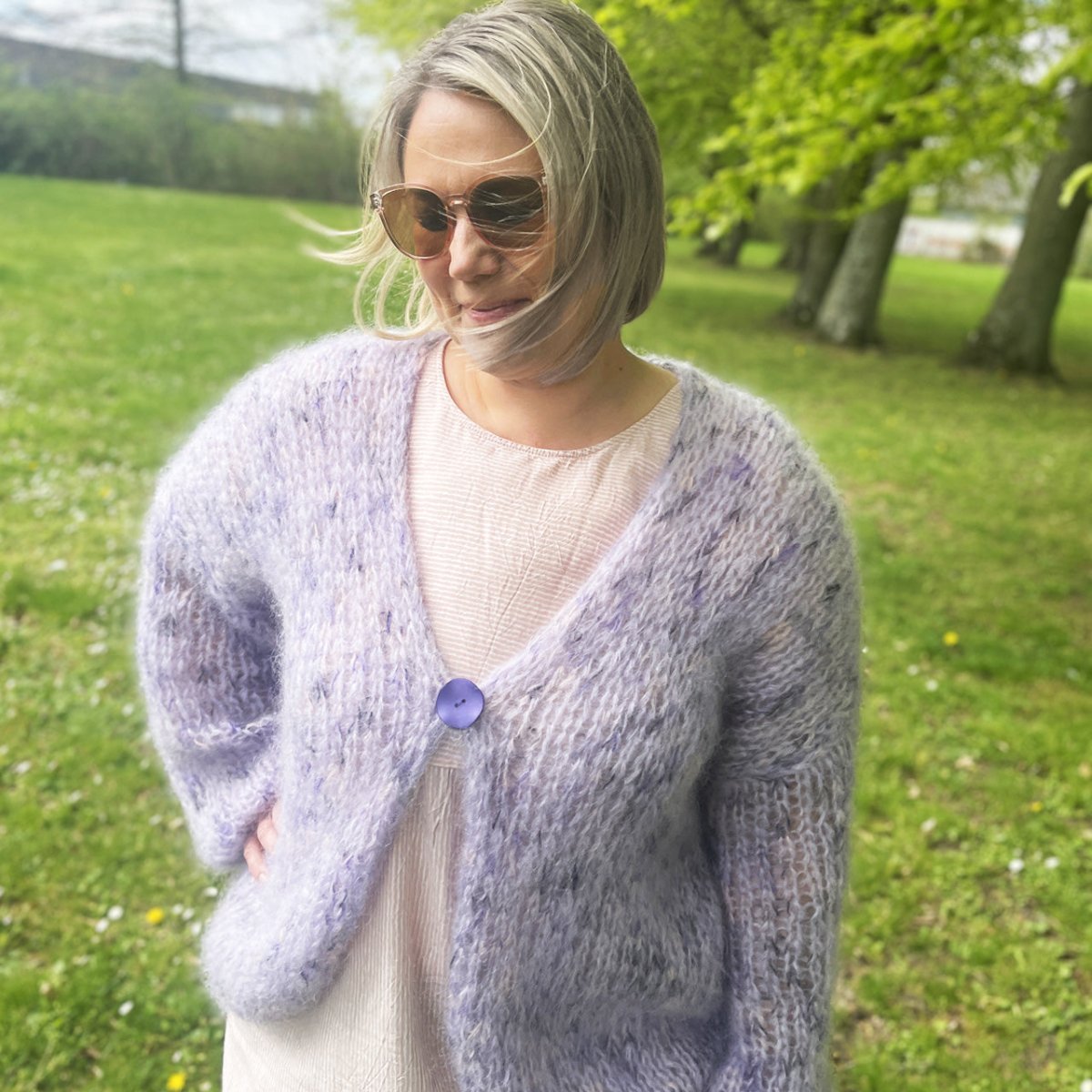 Bella Color cardigan med isyede ærmer i 2 tråde