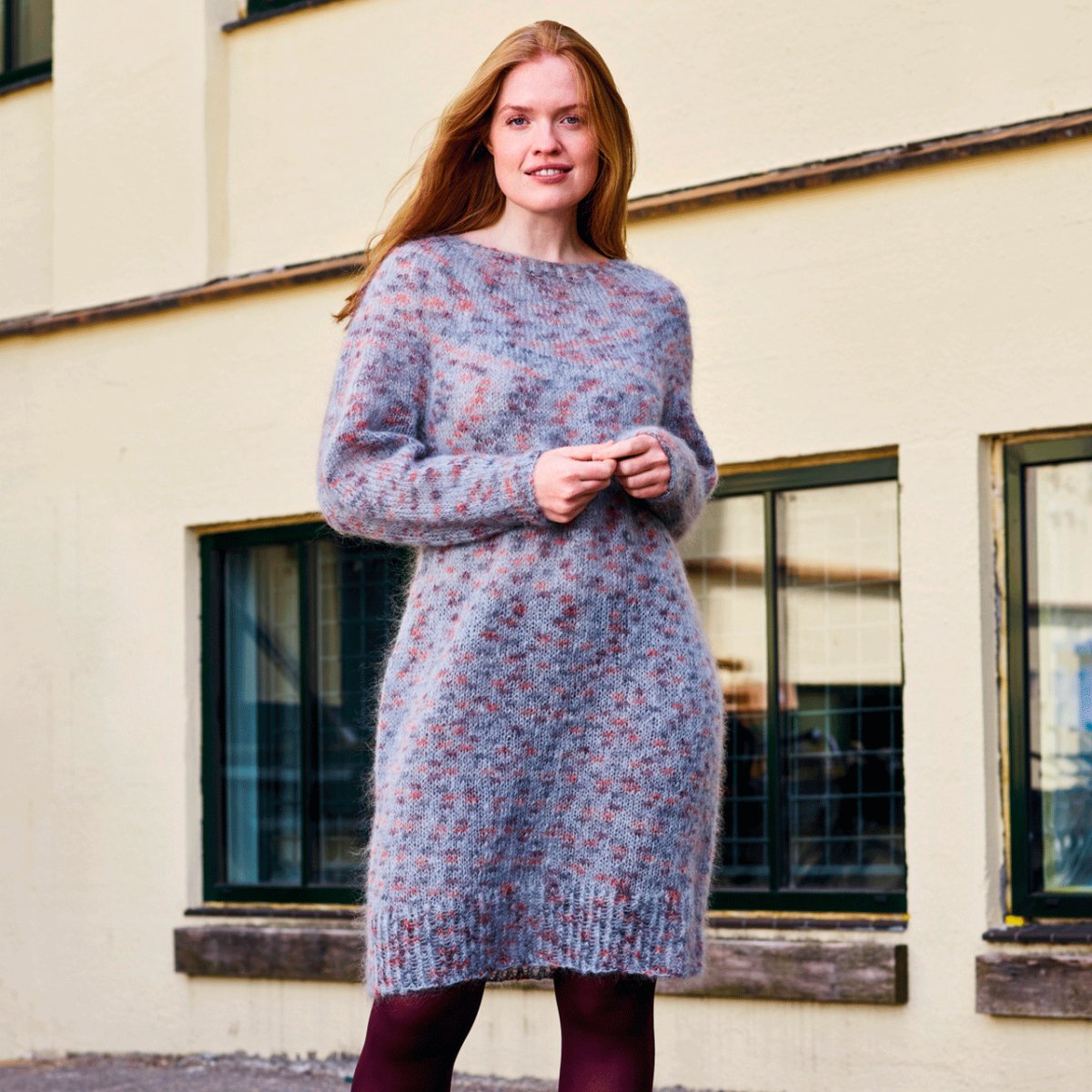 Bella Color kjole med rundt bærestykke