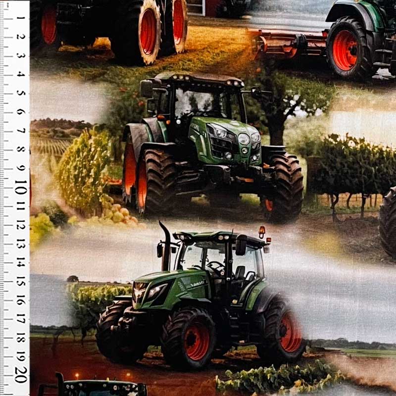 Digital bomuldsjersey med grønne traktorer - KreStoffer