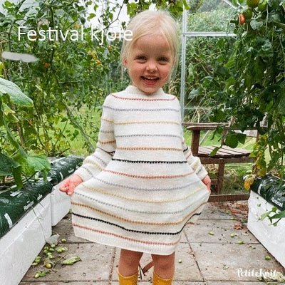 Festival Kjole fra PetiteKnit (Opskrift i fysisk papirudgave)
