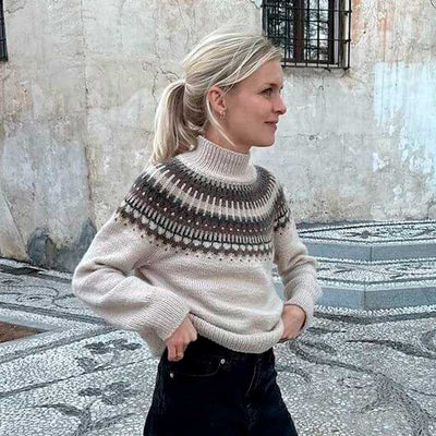 Strikkekit, Celeste Sweater i Peer Gynt garn (LIGE NU inkl. Gratis PetiteKnit opskrift) - KreStoffer