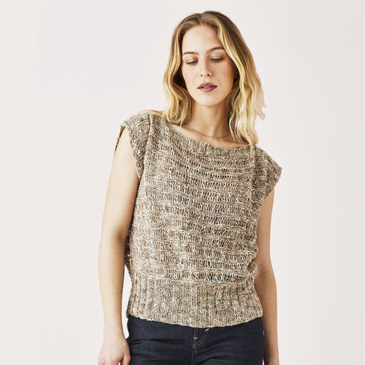 Iris bluse med lange masker fra Permin