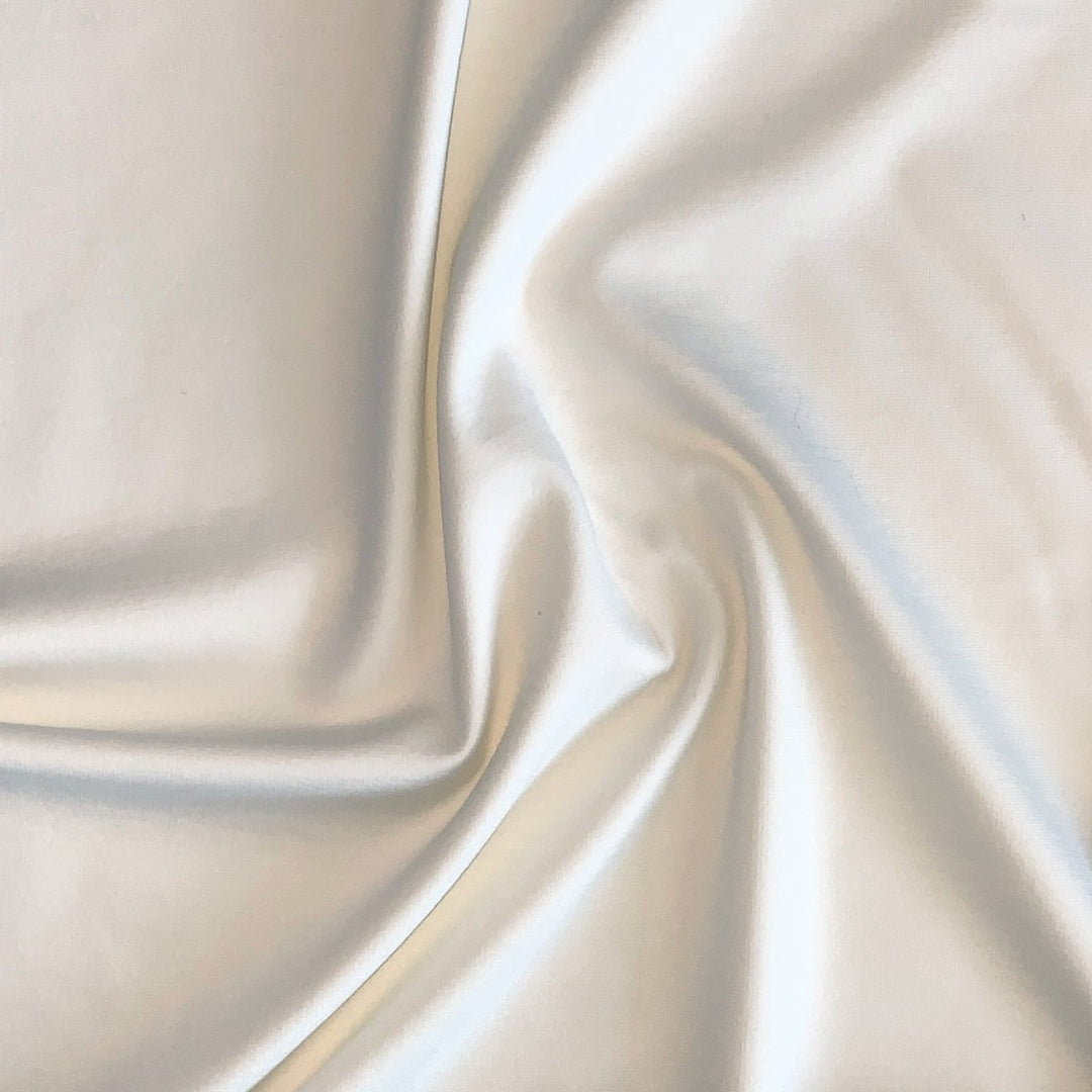 Kraftig ensfarvet viscose jersey råhvid