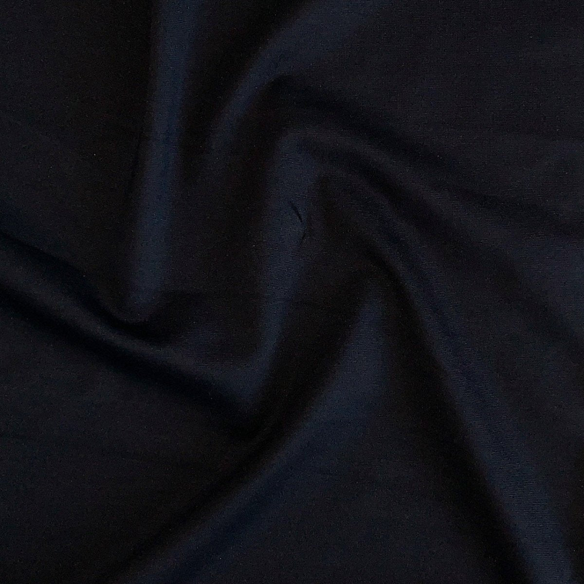 Kraftig ensfarvet viscose jersey sort