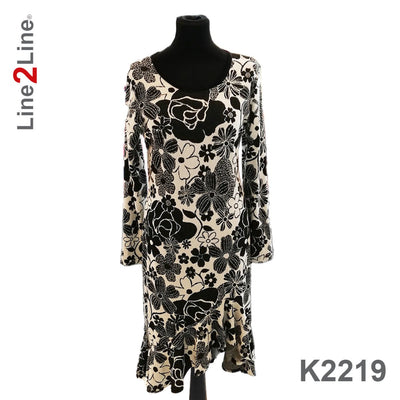Line2Line K2219 Slå om kjole med volant - KreStoffer