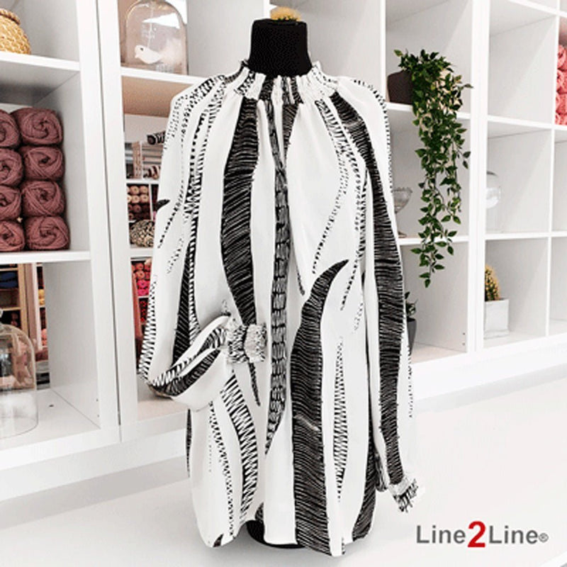 Line2Line K2236 Raglan kjole med smock krave - KreStoffer