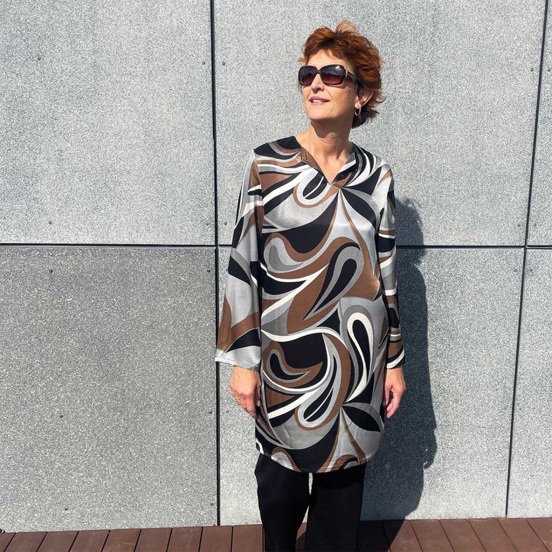 Line2Line K2272 Kaftan med krave og slidser - KreStoffer
