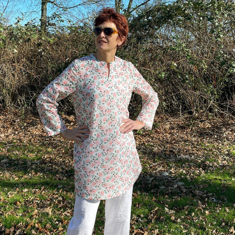 Line2Line K2272 Kaftan med krave og slidser - KreStoffer