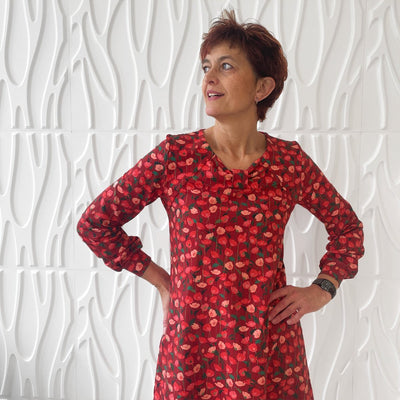 Line2Line K2273 Kjole med knudeeffekt og vidde - KreStoffer