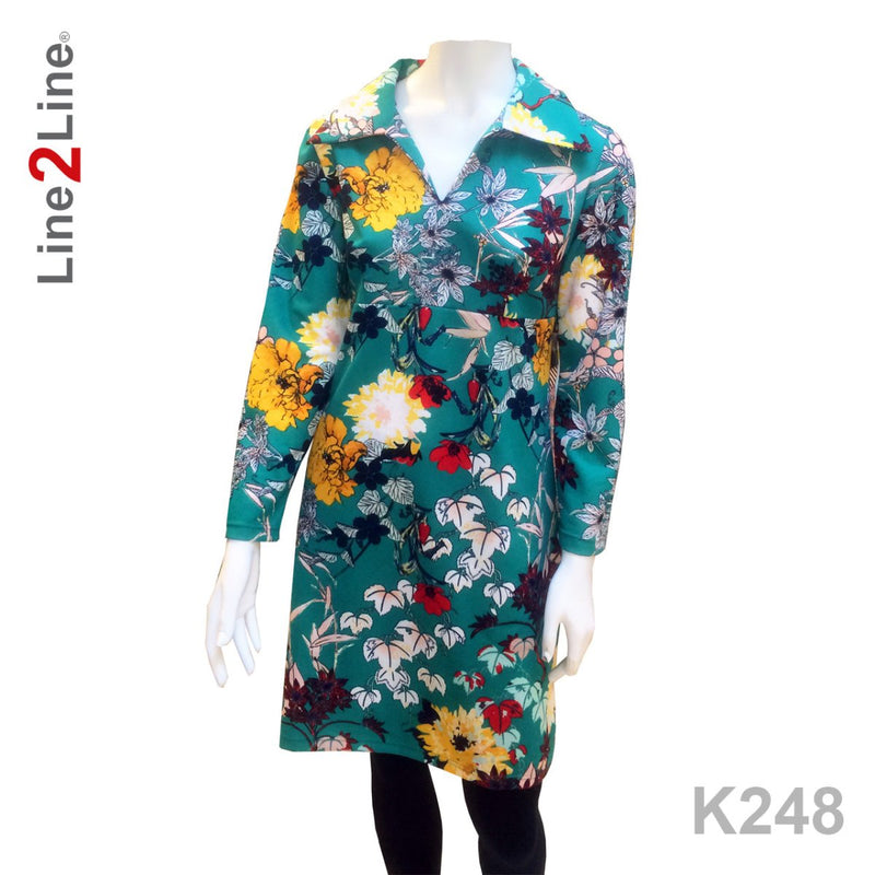 Line2Line K248 Kjole med flipkrave - KreStoffer
