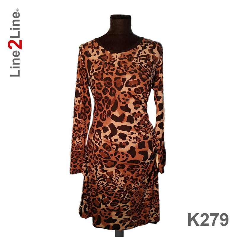 Line2Line K279 Kjole med rynk i den ene side - KreStoffer