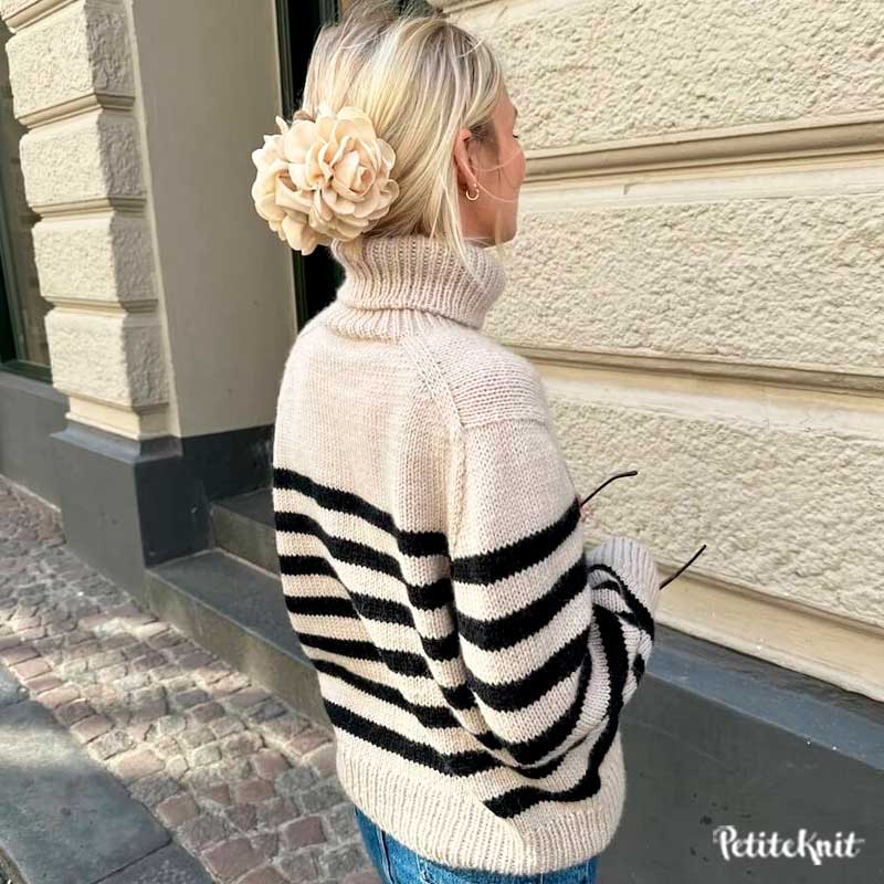 Strikkekit Lyon Sweater Chunky Edition fra PetiteKnit