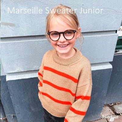 Marseille Sweater Junior fra PetiteKnit (Opskrift i fysisk papirudgave) - KreStoffer