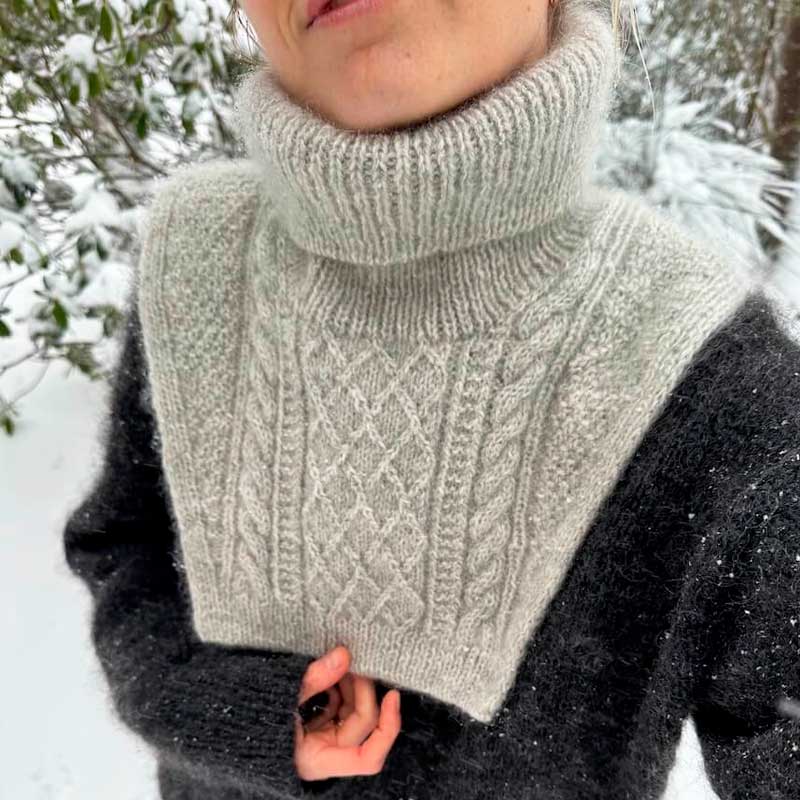 Moby Neck fra PetiteKnit (Opskrift i fysisk papirudgave) - KreStoffer