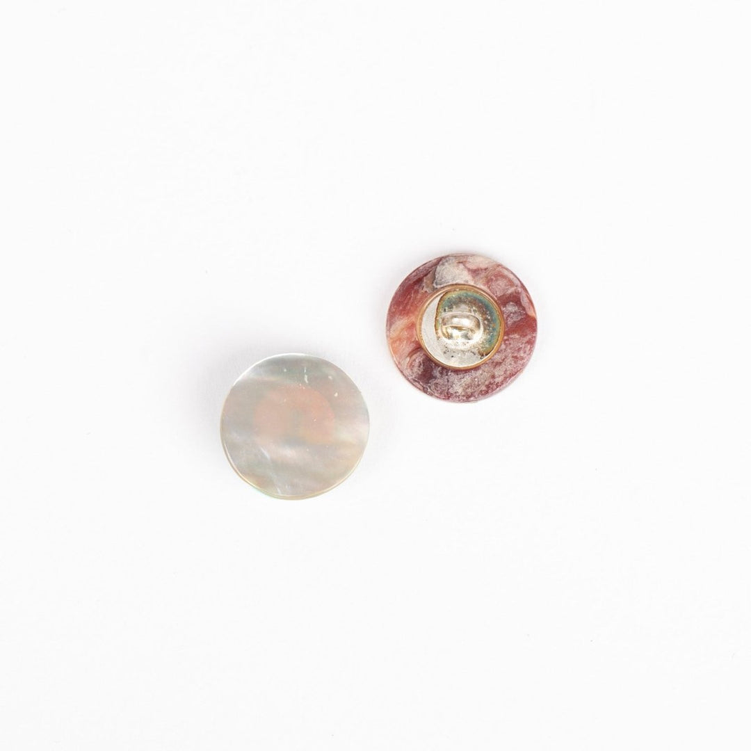 Perlemorsknap fra Drops Loop White 15 mm
