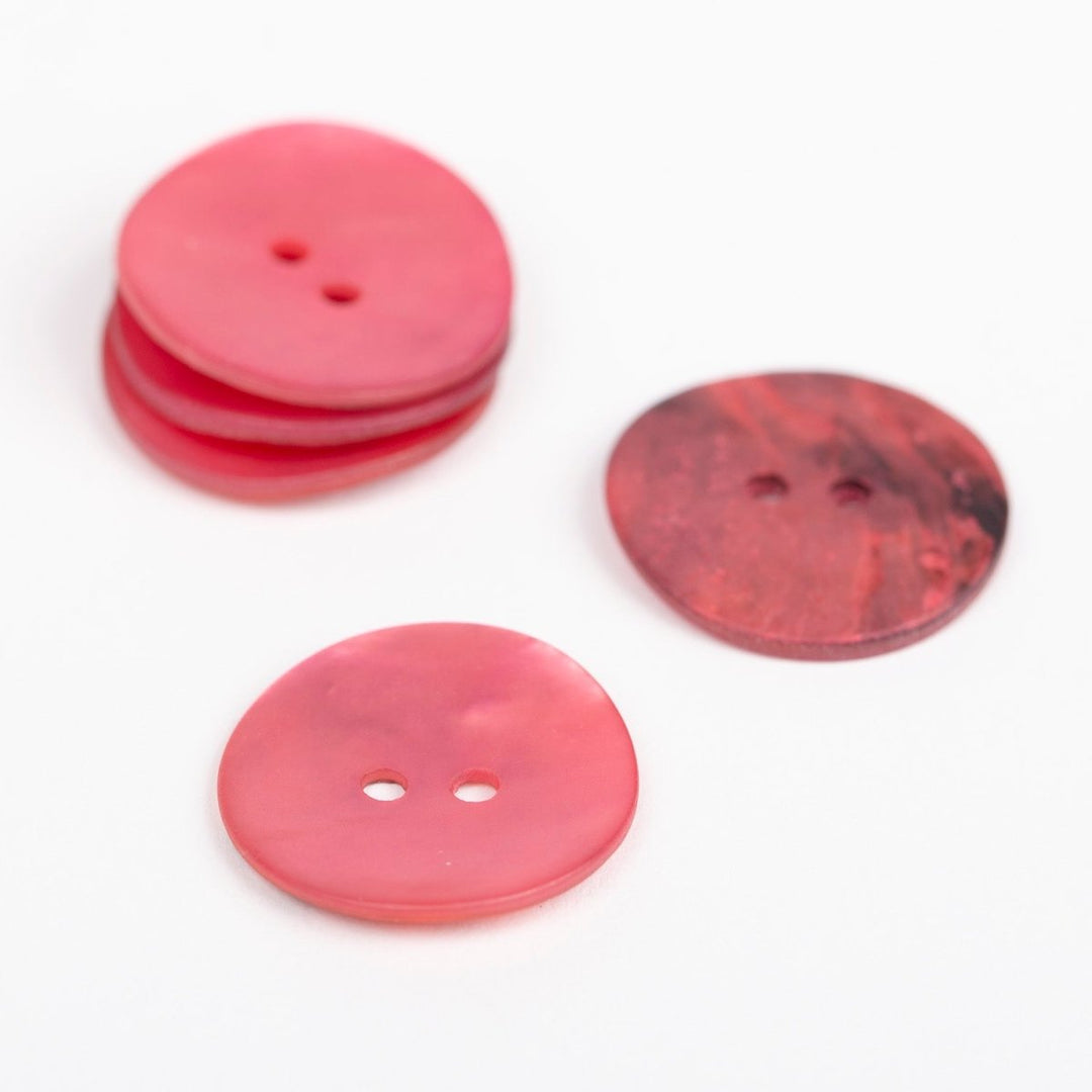 Perlemorsknap fra Drops lyng 20 mm