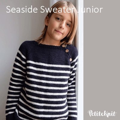 Seaside Sweater Junior fra PetiteKnit (Opskrift i fysisk papirudgave) - KreStoffer