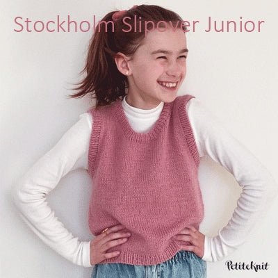 Stockholm Slipover Junior fra PetiteKnit (Opskrift i fysisk papirudgave) - KreStoffer