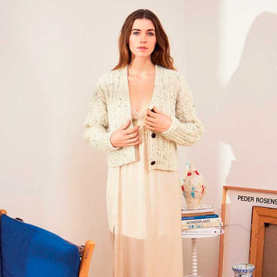Strikkekit 2403-2A River Cardigan, kort, i Tynd Peer Gynt og Tynd Silk Mohair (inkl. gratis opskrift) - KreStoffer